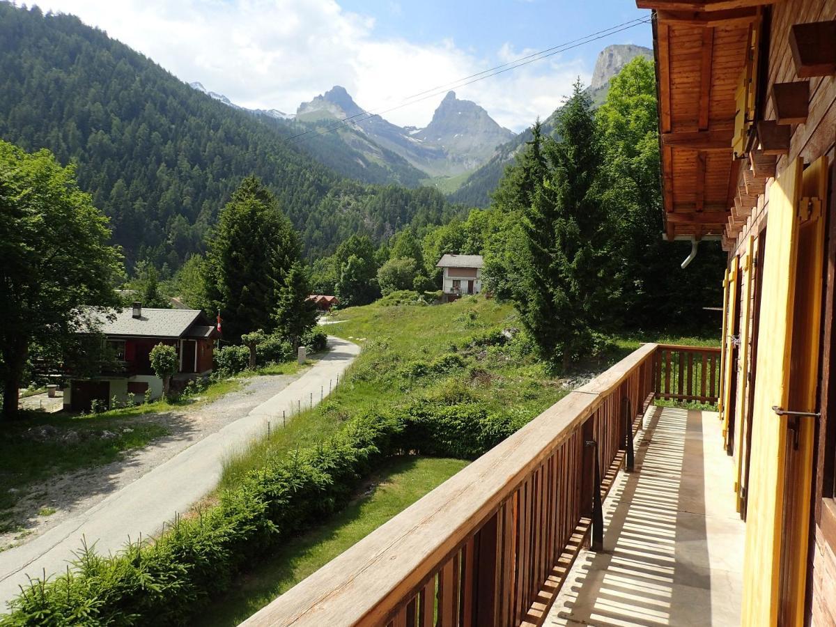 Chalet Le Muguet Villa Ovronnaz Exteriör bild